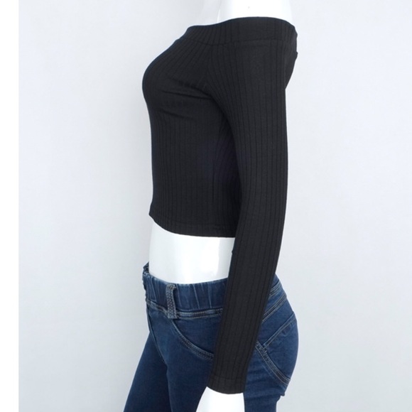 Sexy Long-Sleeve Open Cold Shoulder Crop NWT-Black - Picture 3 of 8