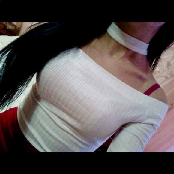 Sexy Long-Sleeve Open Cold Shoulder Crop NWT-Black - Picture 4 of 8