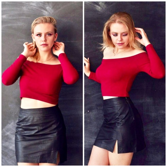 Sexy Long-Sleeve Open Cold Shoulder Crop NWT-Black - Picture 7 of 8