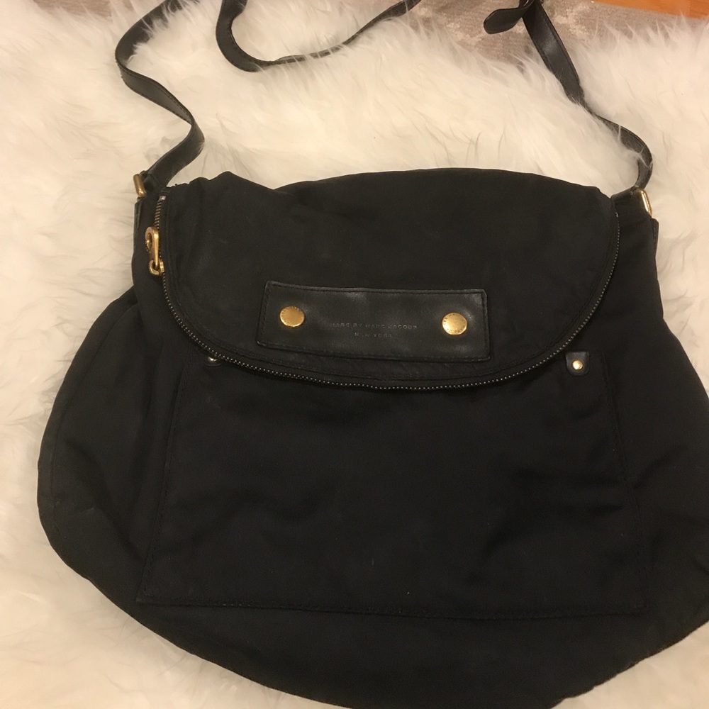 Marc Jacobs crossbody purse