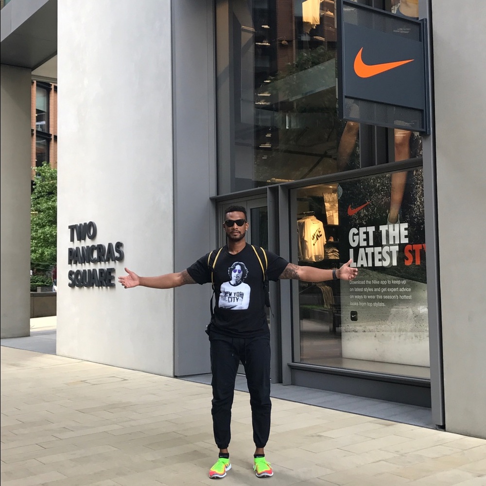 Meet your Posher, James