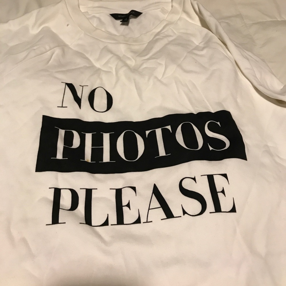"No Photos Please" high low comfie sweatshirt