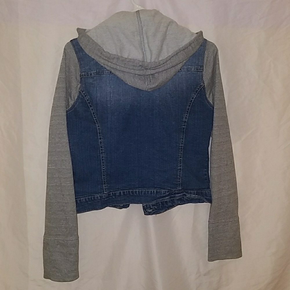 Jean jacket - Picture 5 of 5