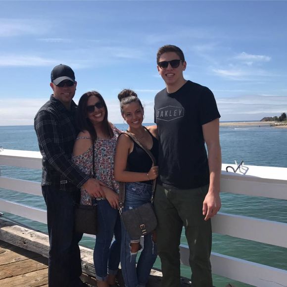 Meet your Posher, Michelle - Picture 1 of 1