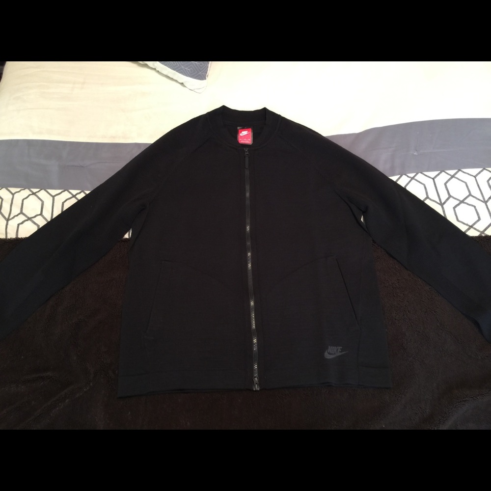 Nike Tech Knit Bomber Jacket - Picture 2 of 8