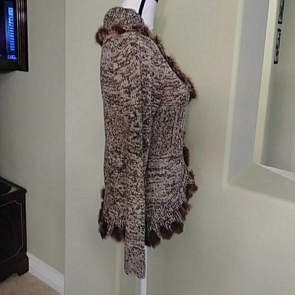 Identity Club Sweater - Picture 4 of 8