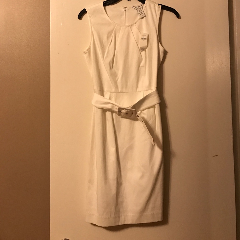 Banana Republic white dress! Tags Attached
