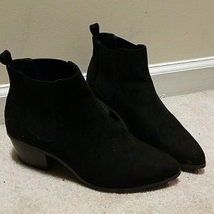 Chelsea Boots