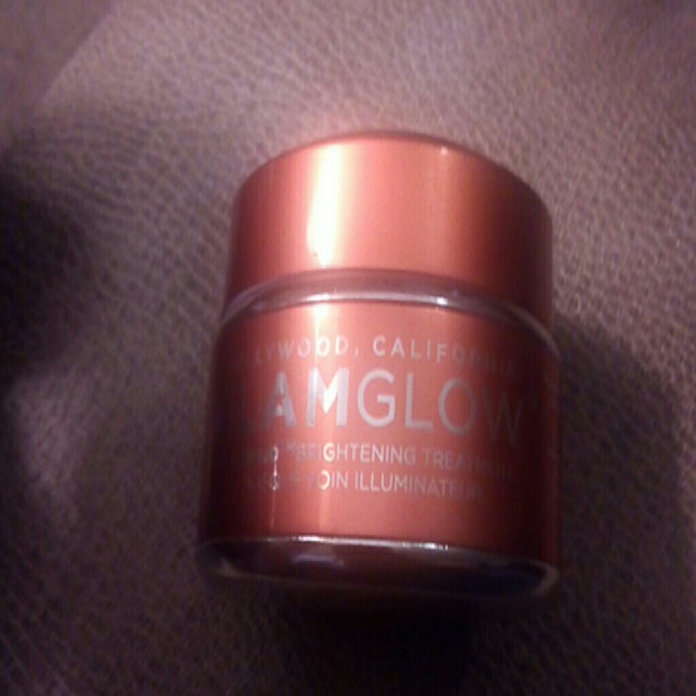Glamglow flashmud brightening treatment