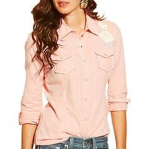 NEW Ariat women's fitted Medium snap shirt COWGIRL