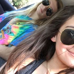 Meet your Posher, Bella