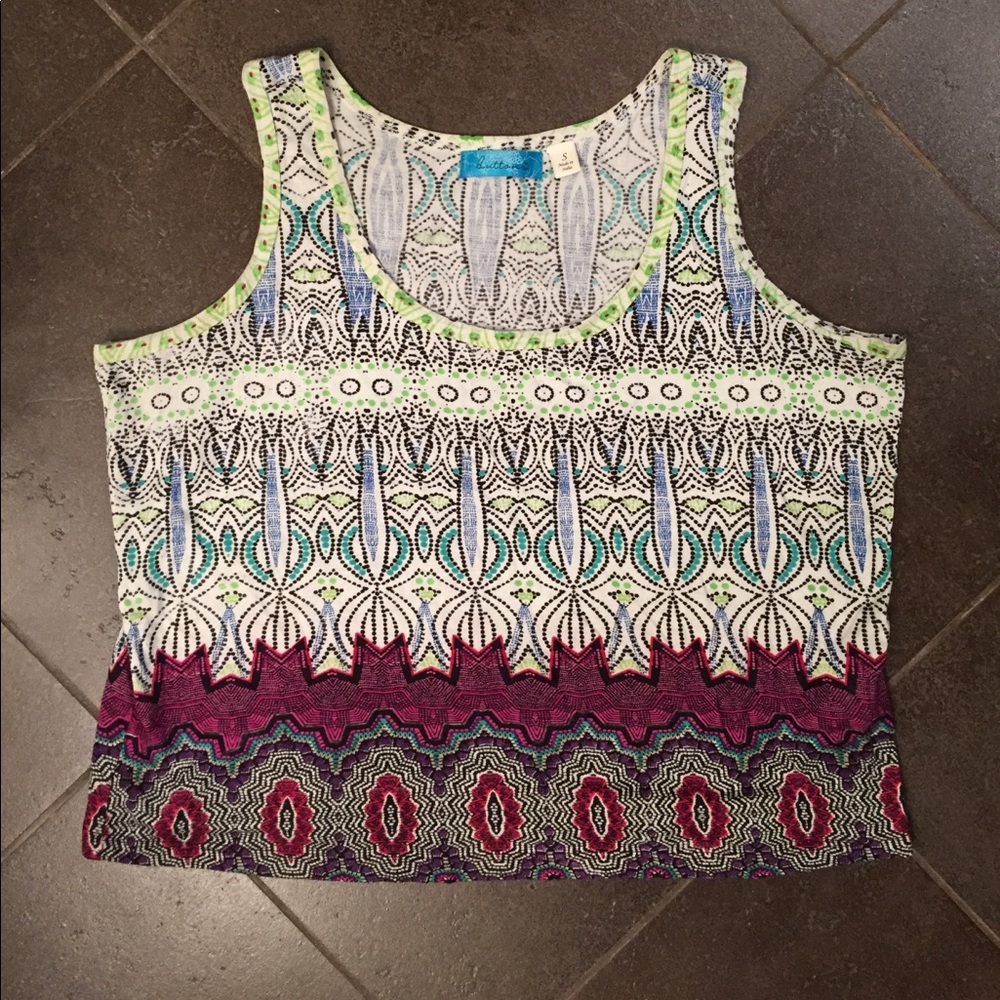 Buttons crop top