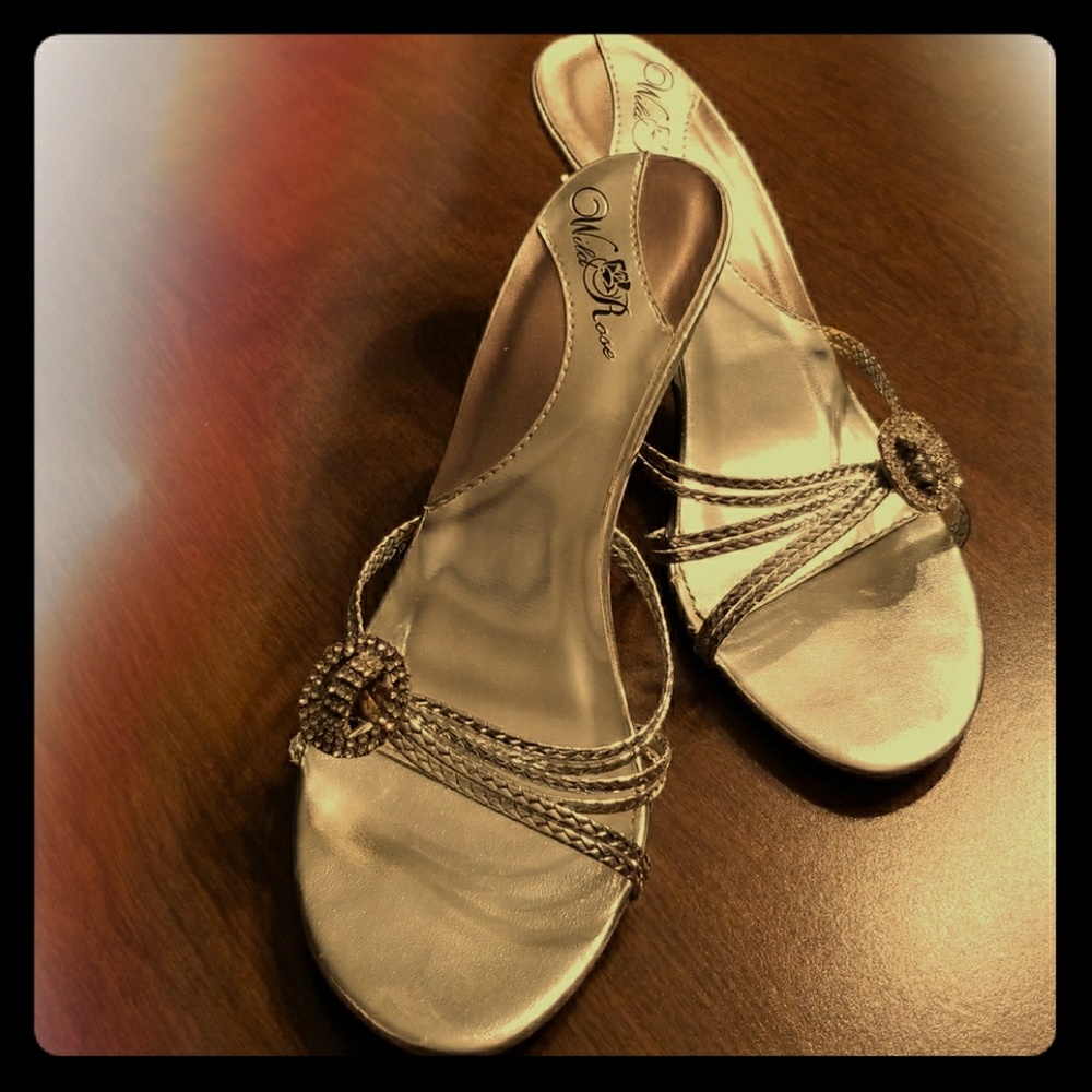 Low Heel Silver Shoes