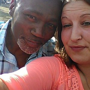 Meet your Posher, Cassandre n jeff