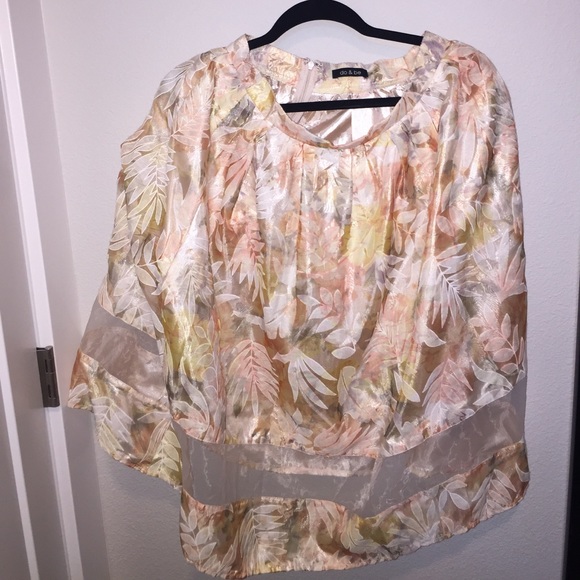 Two piece set - Picture 4 of 6