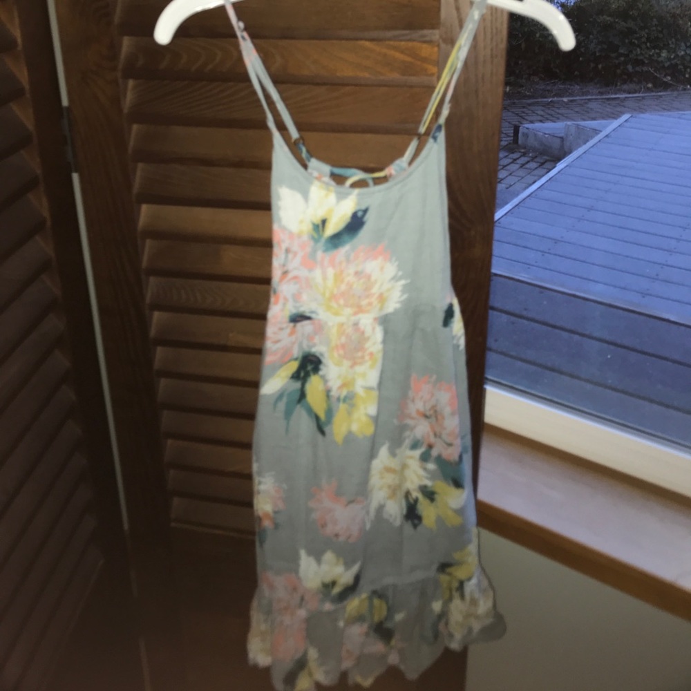 FLORAL DRESS