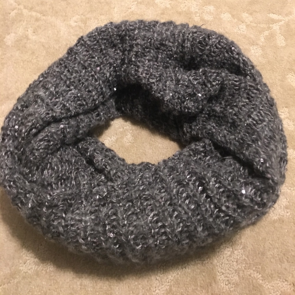 Bling infinity scarf