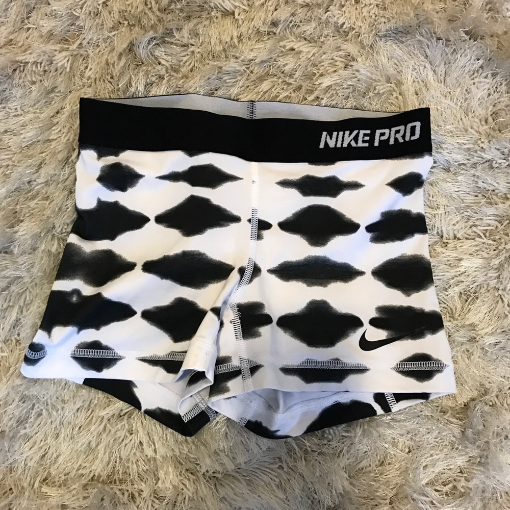 Nike Pros XS
