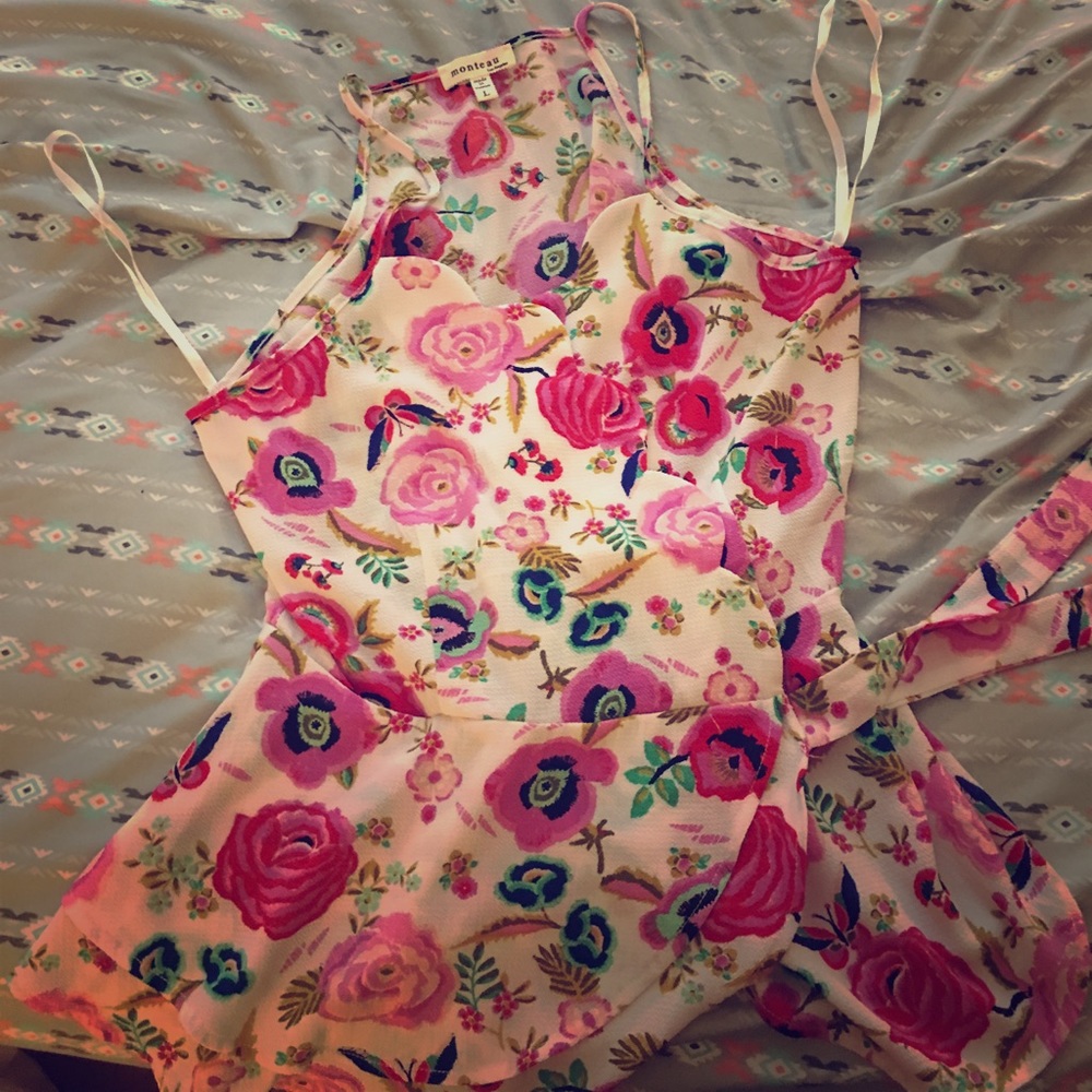 Flowy side tie tank top