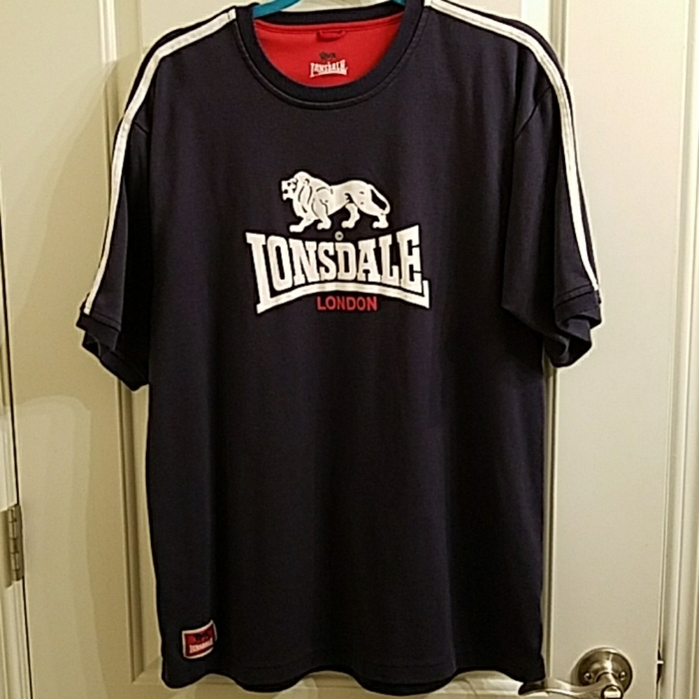 Mens Navy Lonsdale Logo t-shirt size XL