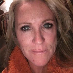 Meet your Posher, Paula