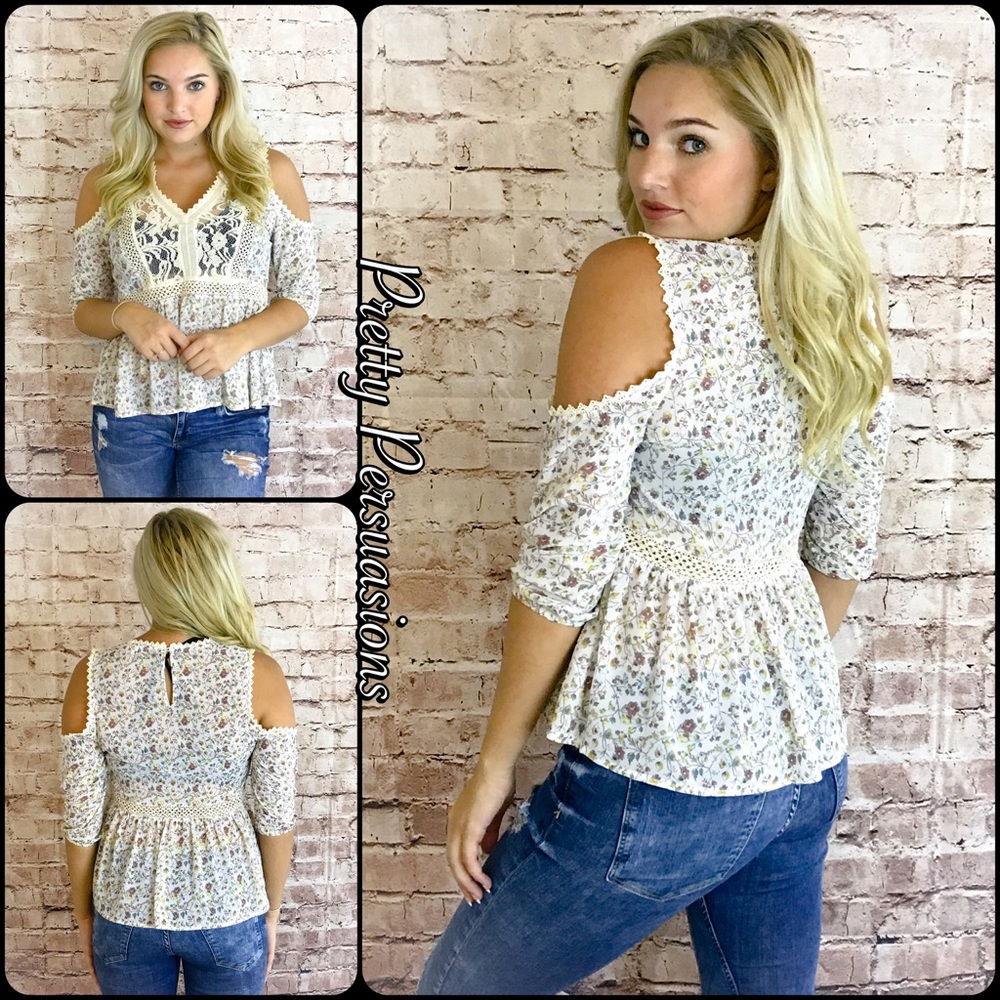 SALE‼️ Cream Floral Print & Lace Cold Shoulder Top - Picture 2 of 4