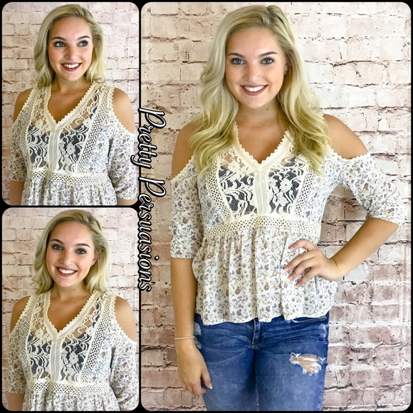 SALE‼️ Cream Floral Print & Lace Cold Shoulder Top - Picture 4 of 4