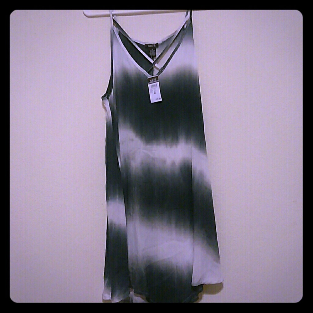 Ombre white and blueish gray dress