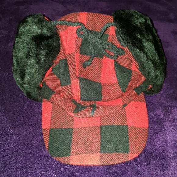 Plaid winter hat - Picture 2 of 5