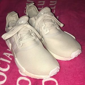 WMS SIZE 7 Adidas NMDs