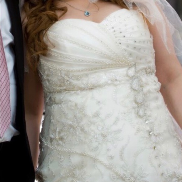 Wedding dress for sale - Picture 2 of 5