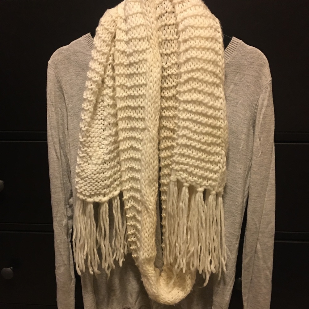 White knit scarf