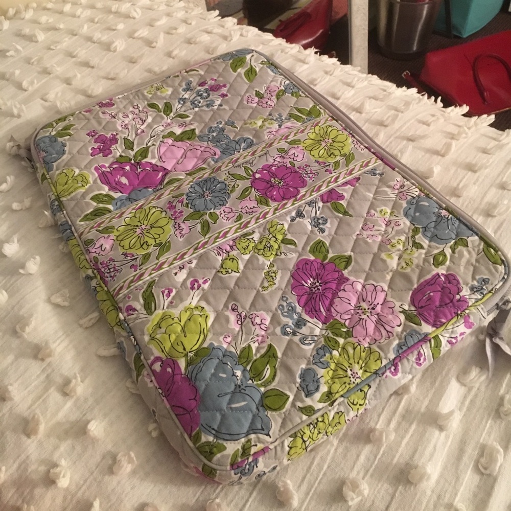 Vera Bradley Laptop case - watercolor