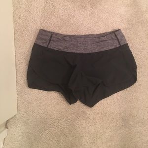 Speedy Lulu lemon running shorts