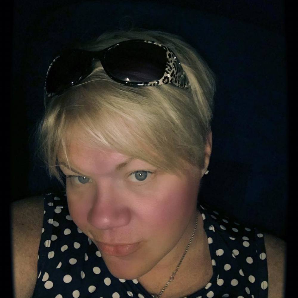 Meet your Posher, Jennifer