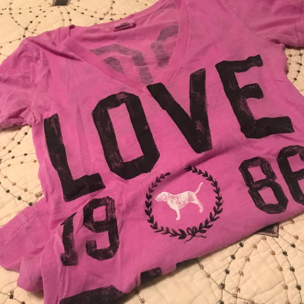 PINK Victoria's Secret T-shirt