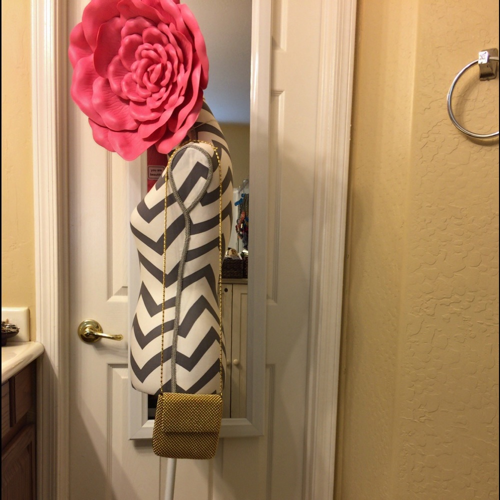 Gorgeous  Gold purse !