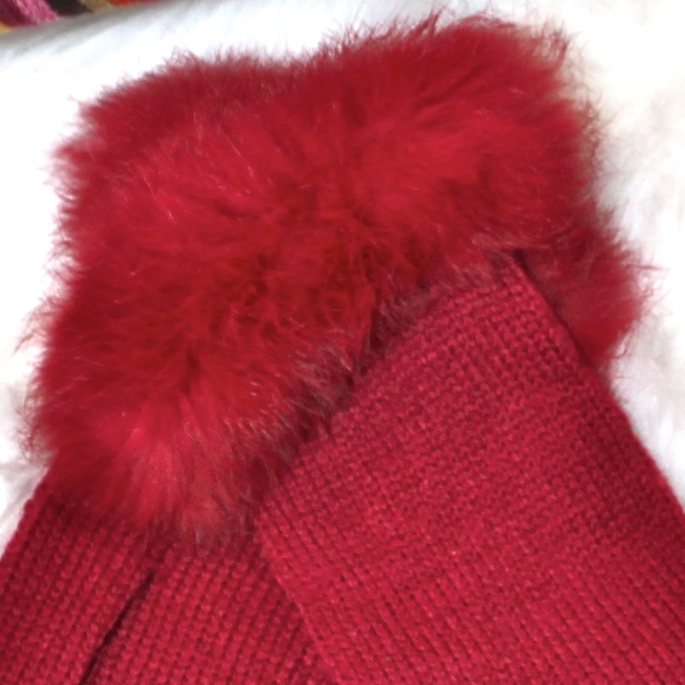 CLEARANCE⬇️NWOT Italian Red Rabbit Cuff Gloves - Picture 4 of 7