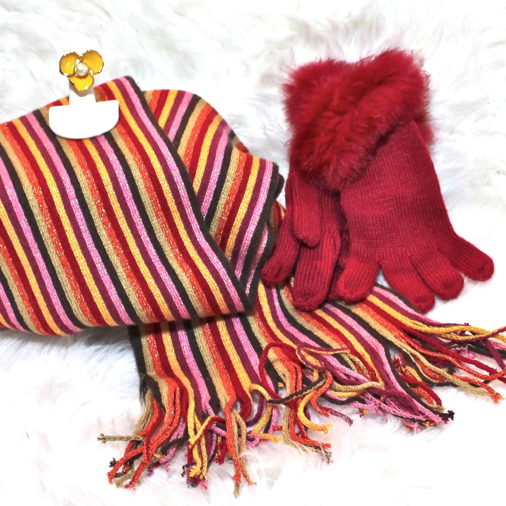 CLEARANCE⬇️NWOT Italian Red Rabbit Cuff Gloves - Picture 3 of 7