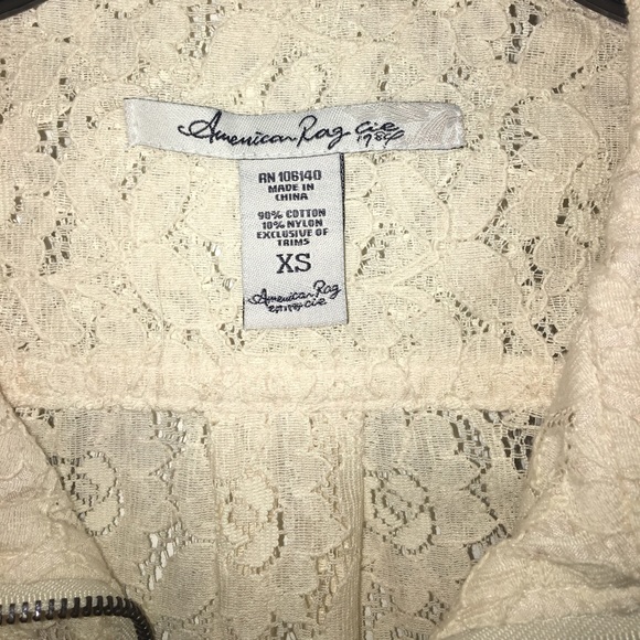 Adorable Lace Jacket!! - Picture 4 of 4