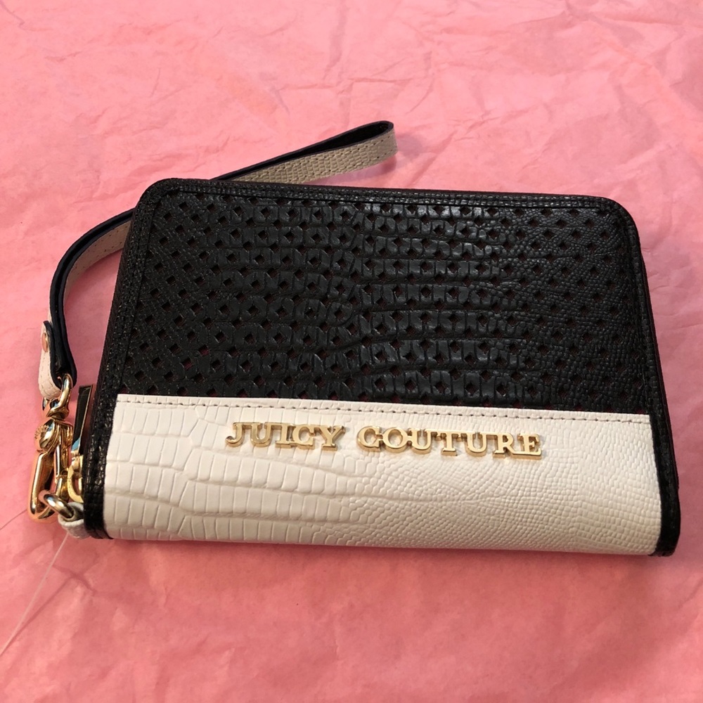 Juicy Couture wristlet