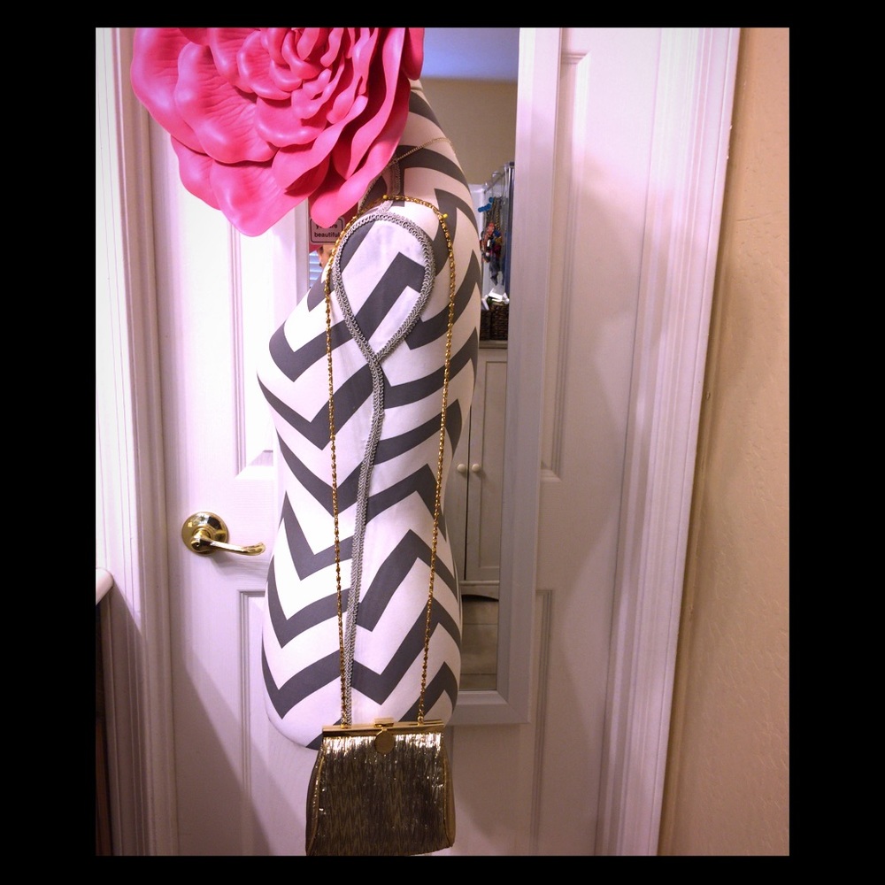 gorgeous Gold Purse.👛