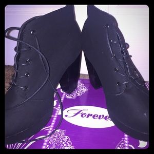 Camille 76 ankle booties