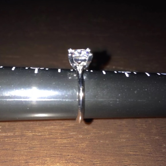 🆕  2 Pc Cubic Zirconia & Silvertone Ring Set-Sz 5 - Picture 3 of 7