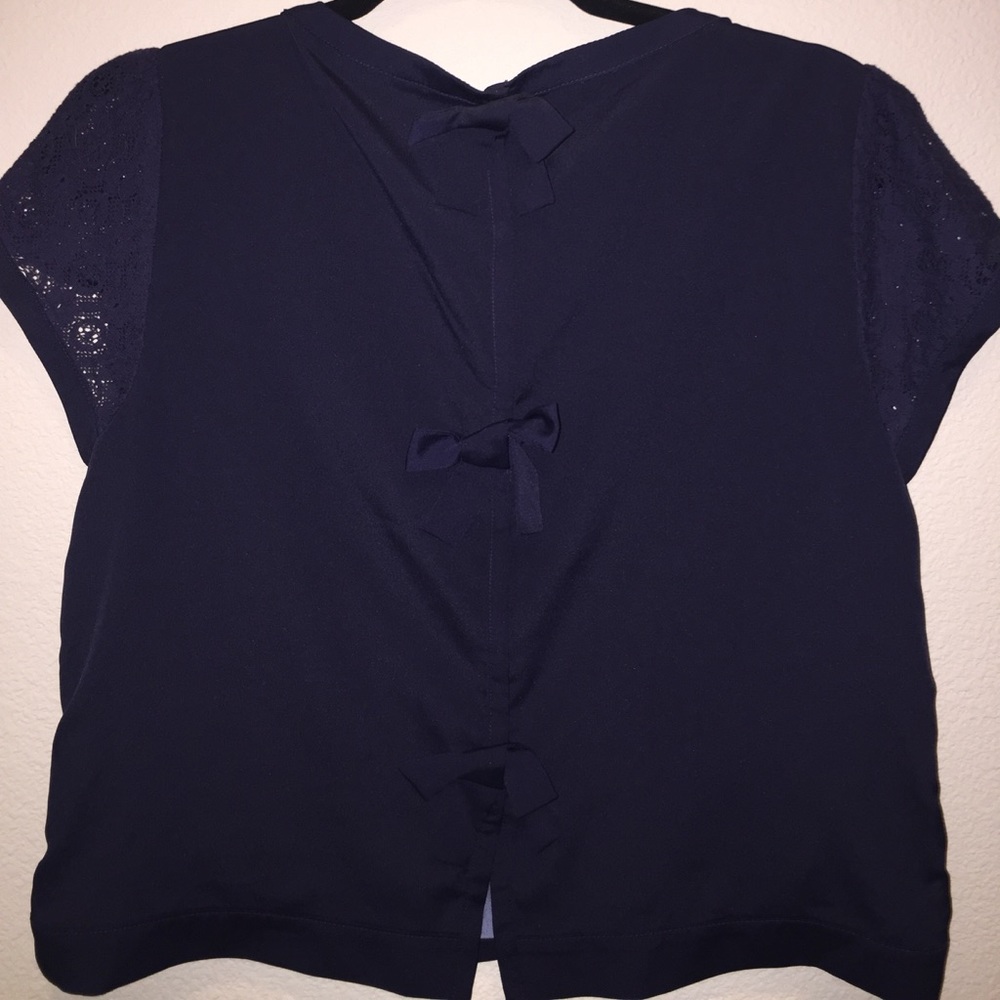 Two Piece Set - Picture 3 of 8