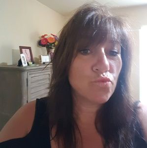 Meet your Posher, Nikki