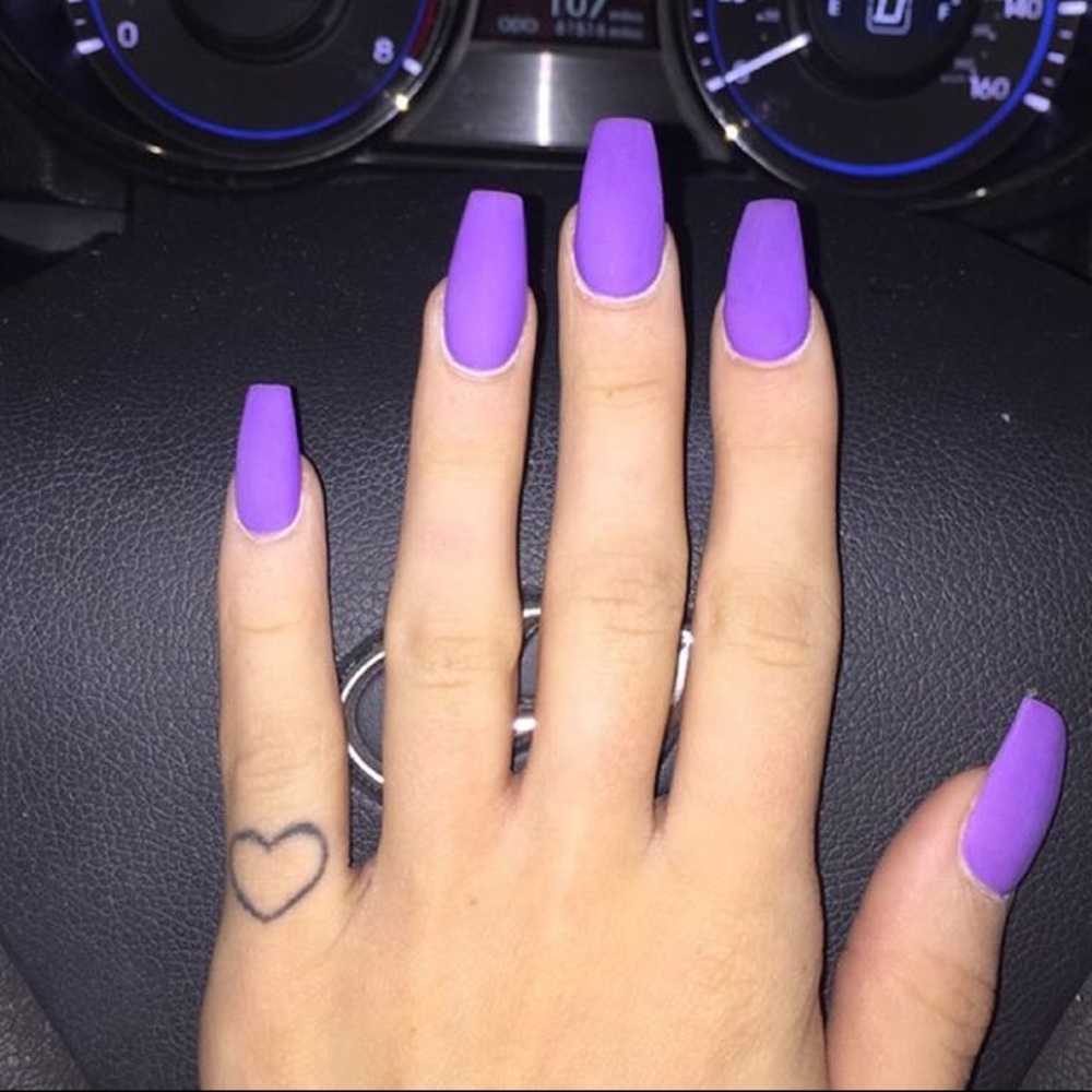 UV Gel Matte Grape Jelly Nails