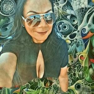 Meet your Posher, Sonia