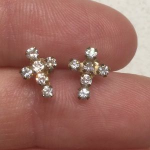 Diamond cross studs