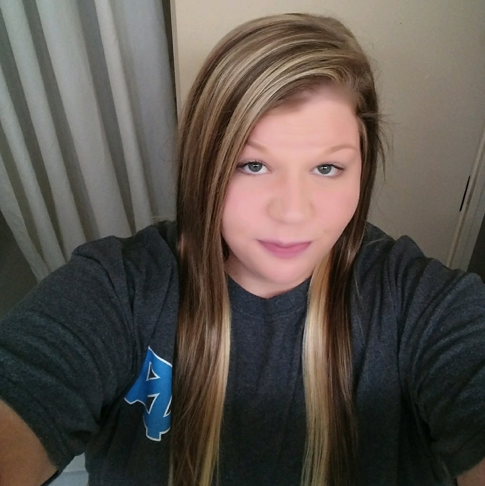 Meet your Posher, Katie